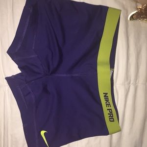 Nike spandex